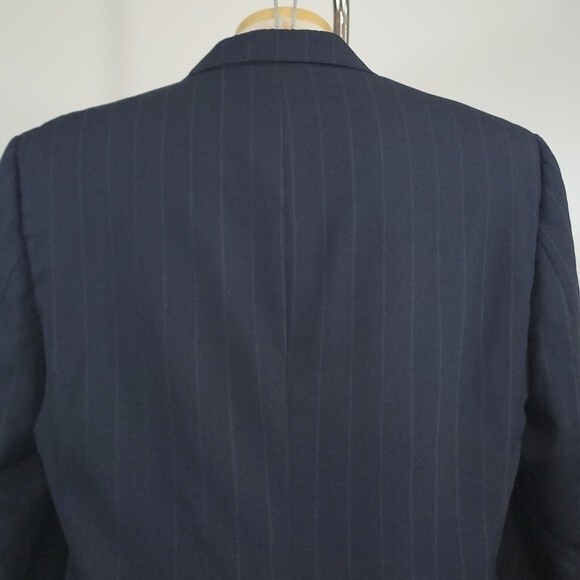 BURBERRY'S Vintage Pinstripe Blazer - Picture 6 of 10